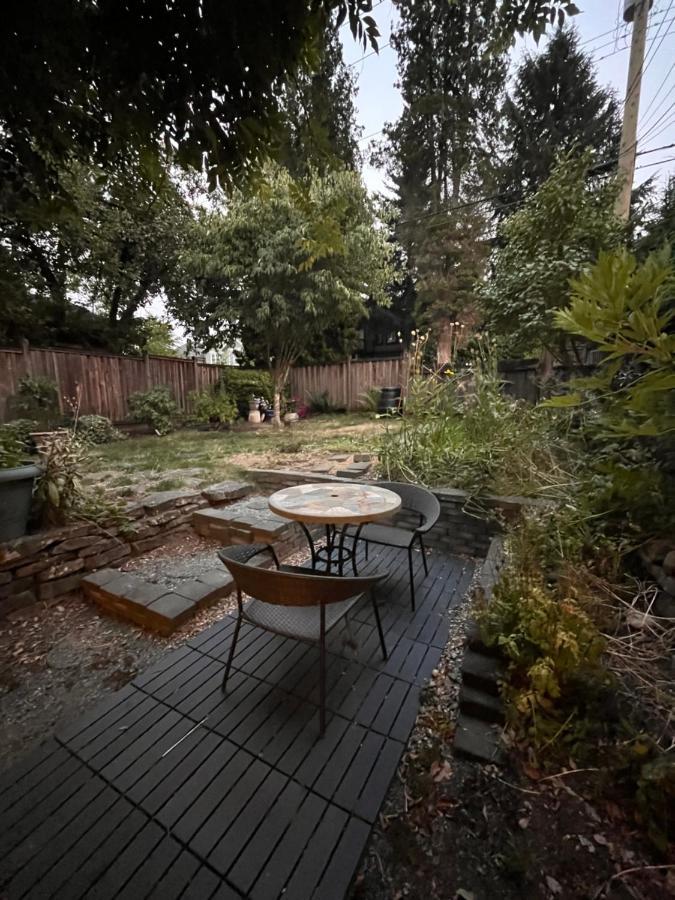 Neat, Compact, Private Room In A Lovely Vancouver Neighbourhood Exterior photo